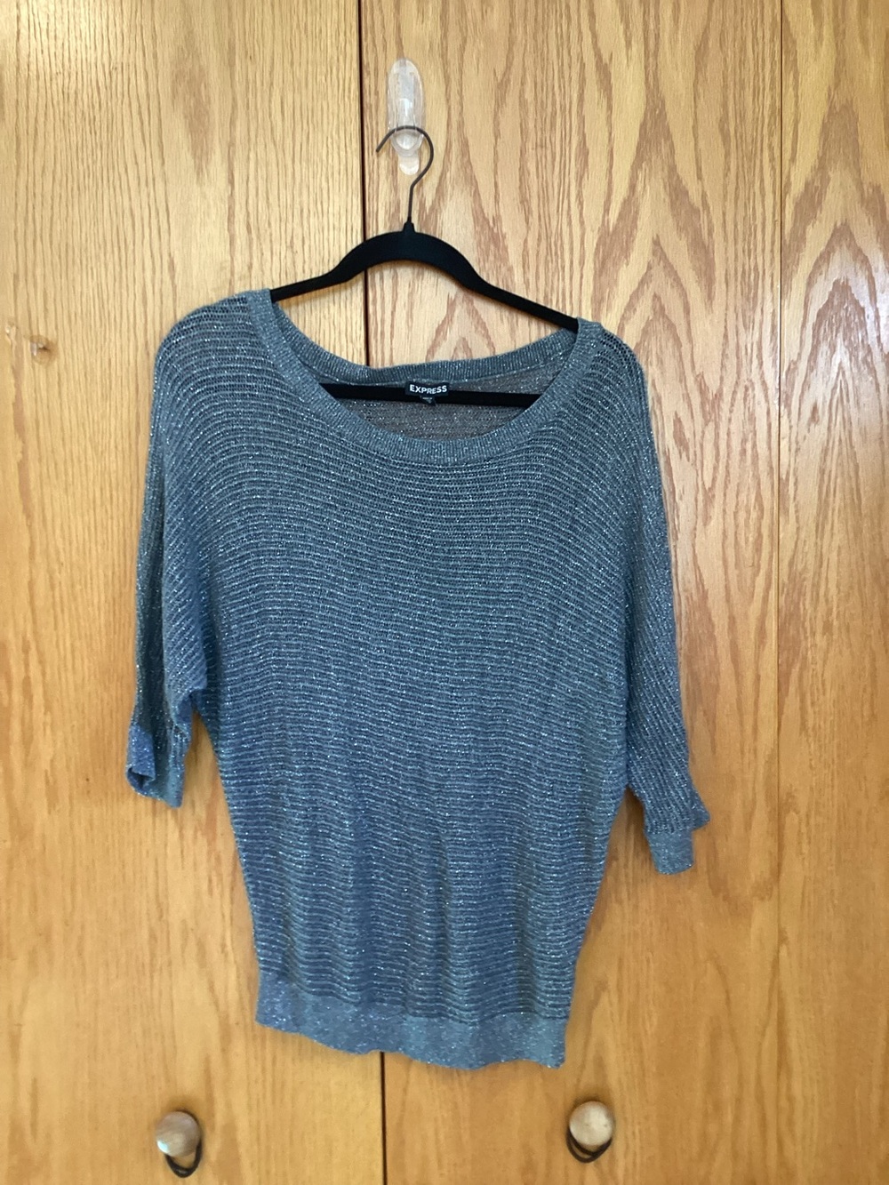 Express Women's Metallic Silver-Gray Scoop Neck Sweater